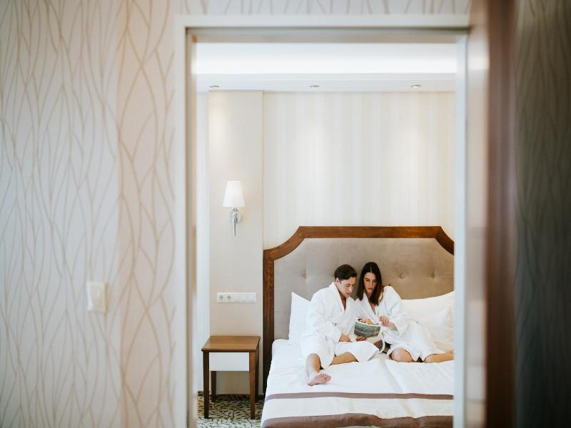 Elixv R Medical Wellness Hotel
