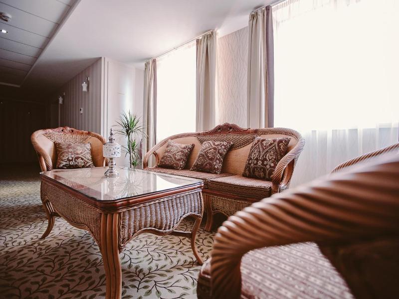 Elixv R Medical Wellness Hotel
