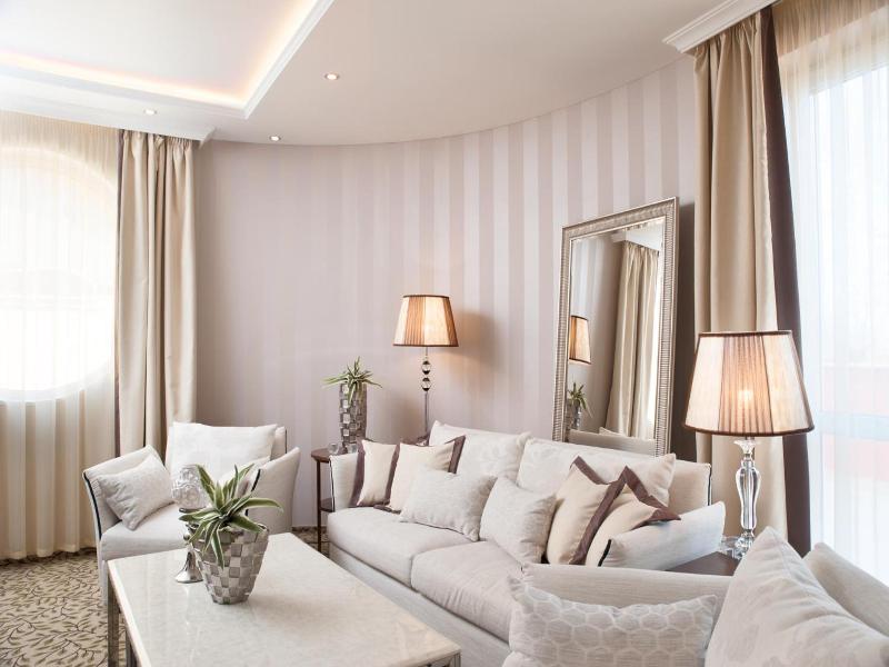 Elixv R Medical Wellness Hotel
