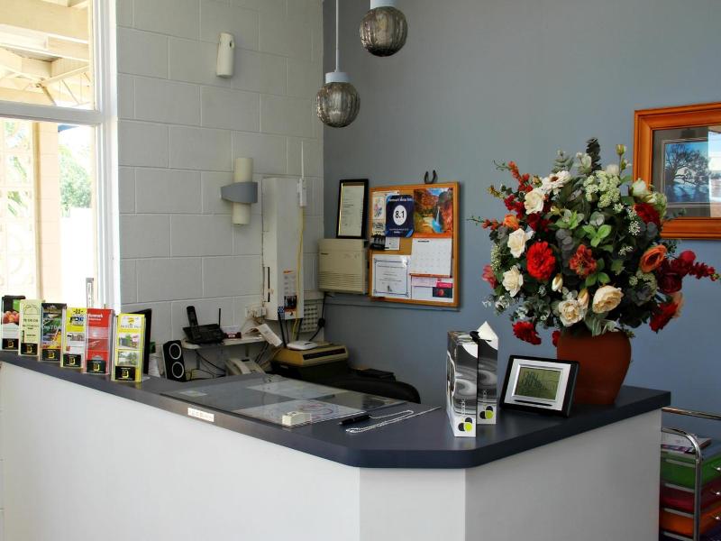 Renmark Motor Inn image