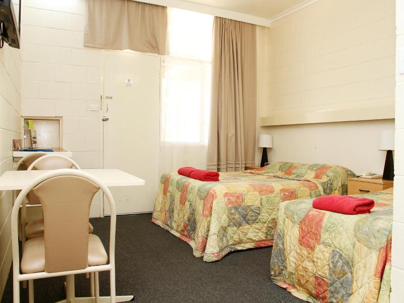 Renmark Motor Inn image