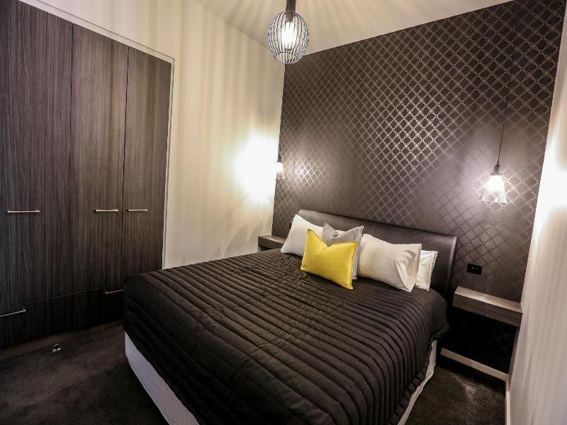 Indulge Apartments Cbd