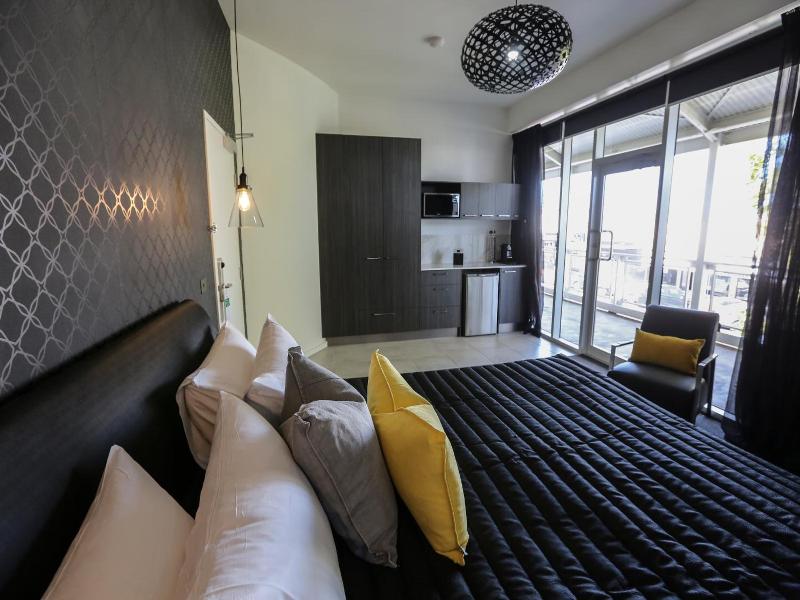 Indulge Apartments Cbd