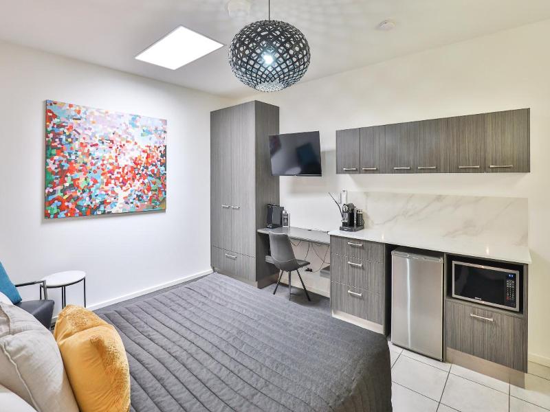 Indulge Apartments Cbd