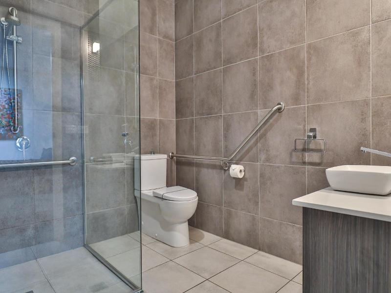 Indulge Apartments Cbd