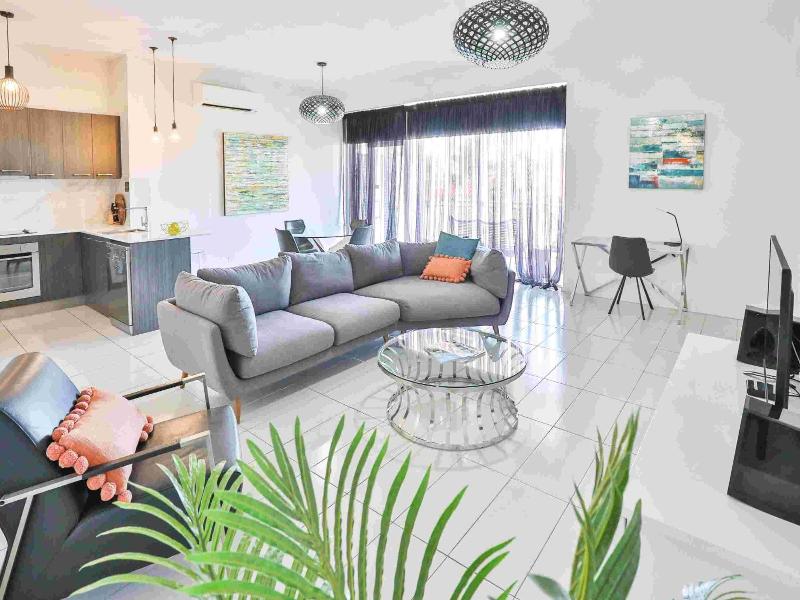 Indulge Apartments Cbd