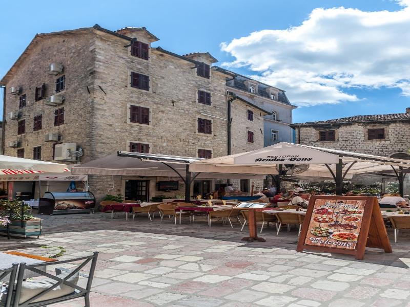 Hotel Rendez Vous image