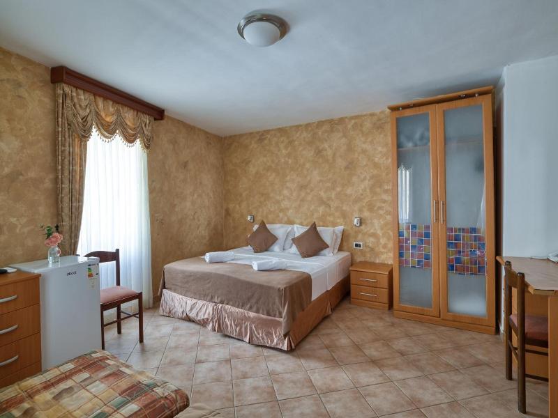 Hotel Rendez Vous image