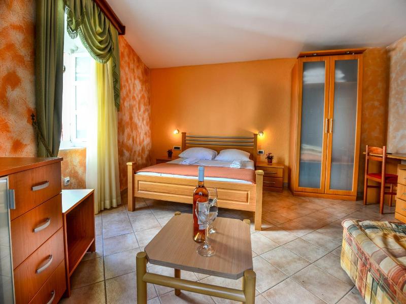 Hotel Rendez Vous image