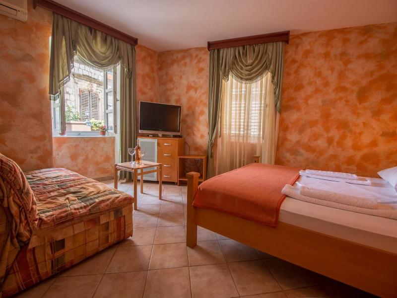 Hotel Rendez Vous image