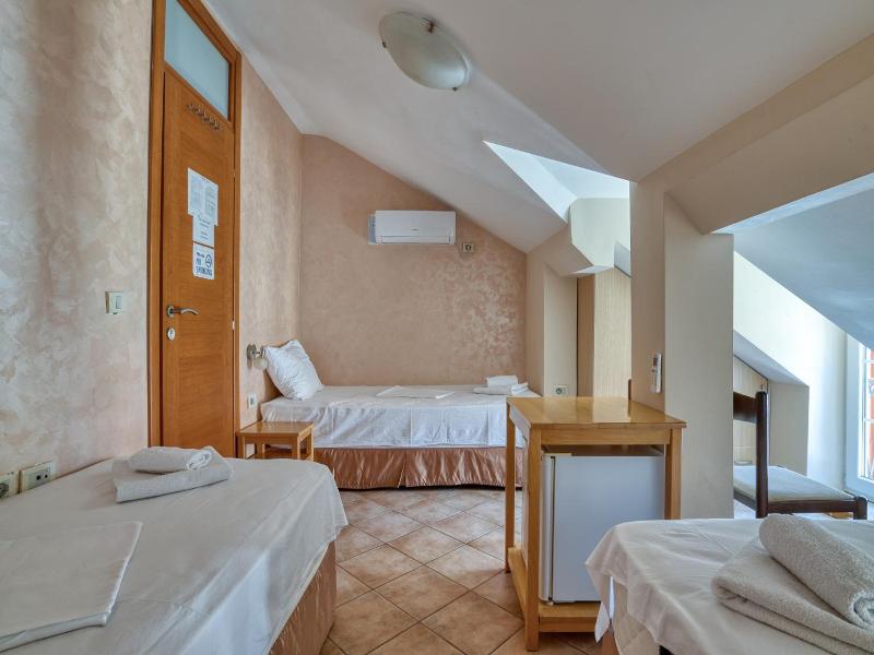 Hotel Rendez Vous image