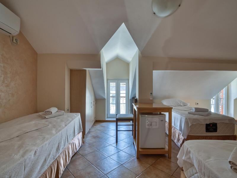 Hotel Rendez Vous image