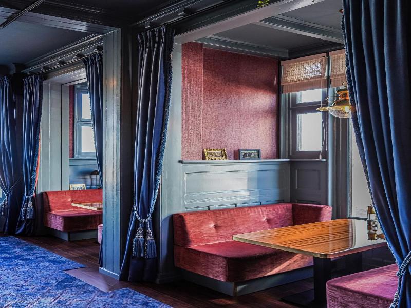 Boulevard Hotel Scheveningen image