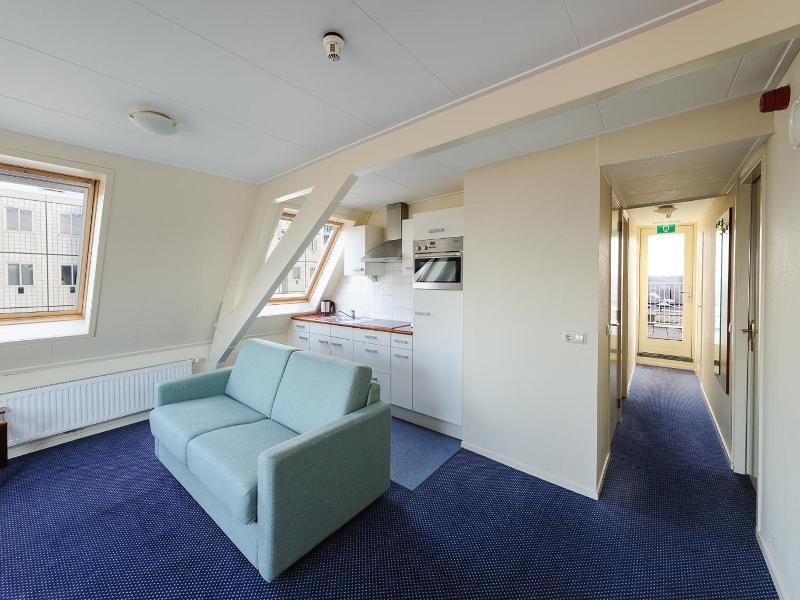 Boulevard Hotel Scheveningen image
