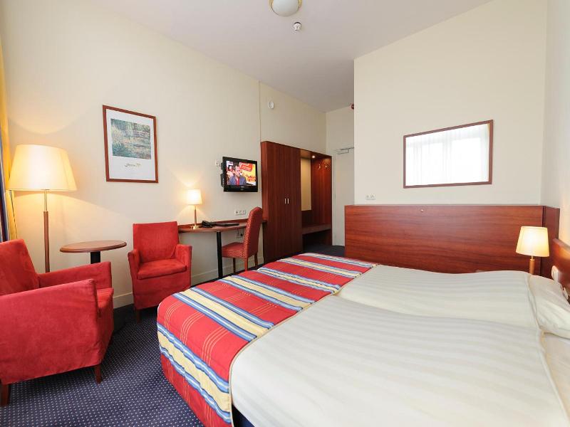 Boulevard Hotel Scheveningen image
