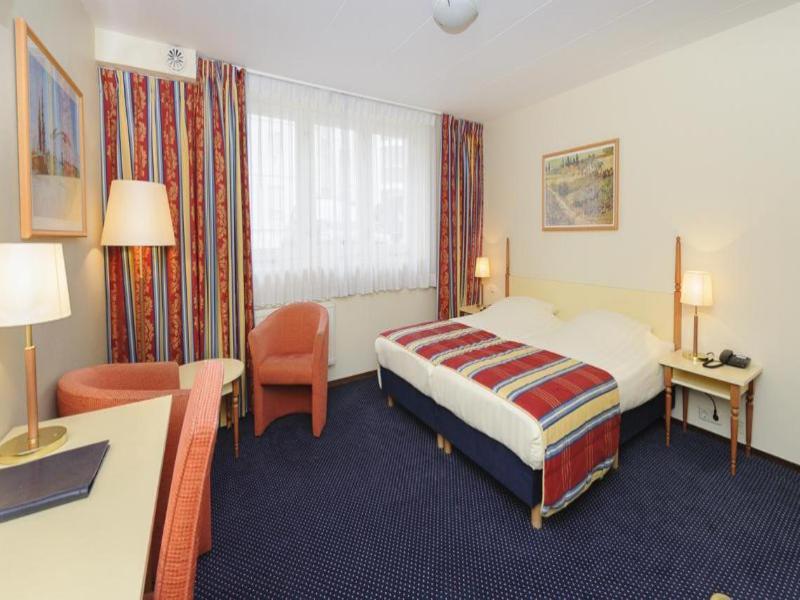 Boulevard Hotel Scheveningen image