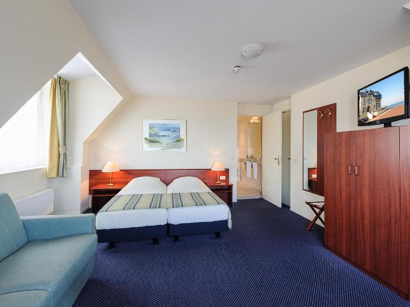 Boulevard Hotel Scheveningen image