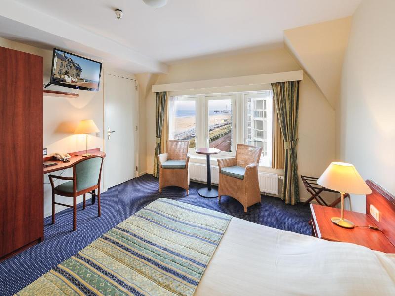 Boulevard Hotel Scheveningen image