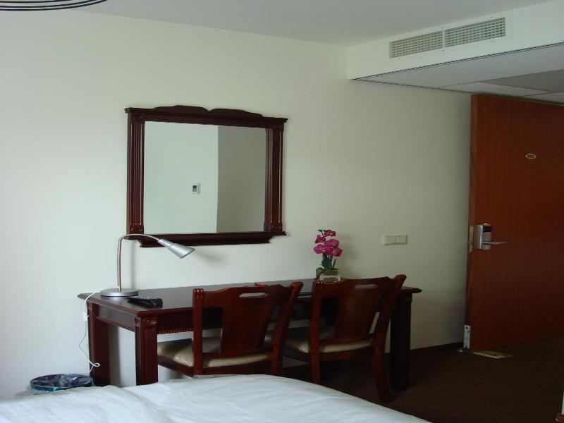 Hotel Keistad image