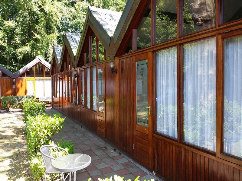 Motel Oostvoorne image