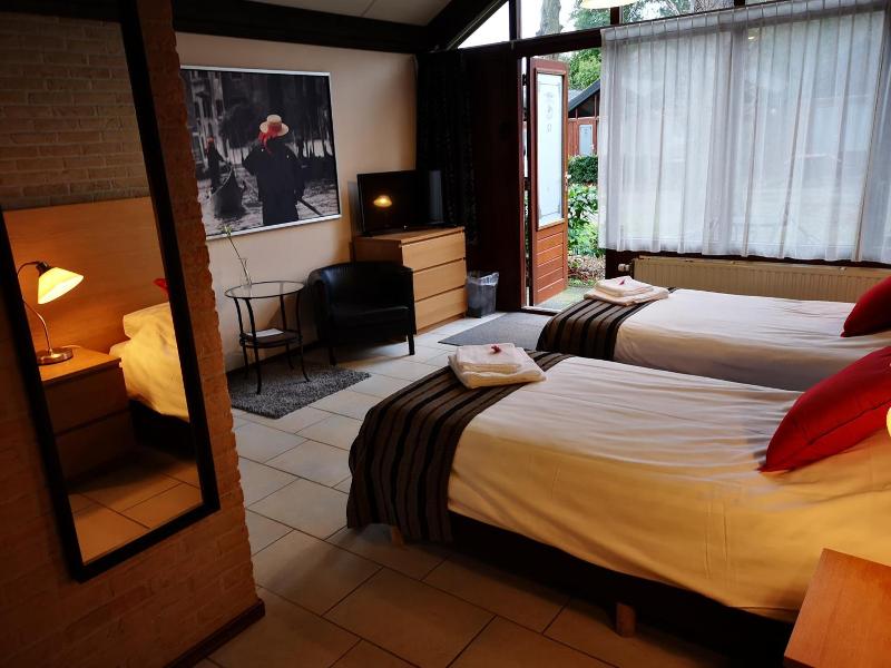 Motel Oostvoorne image
