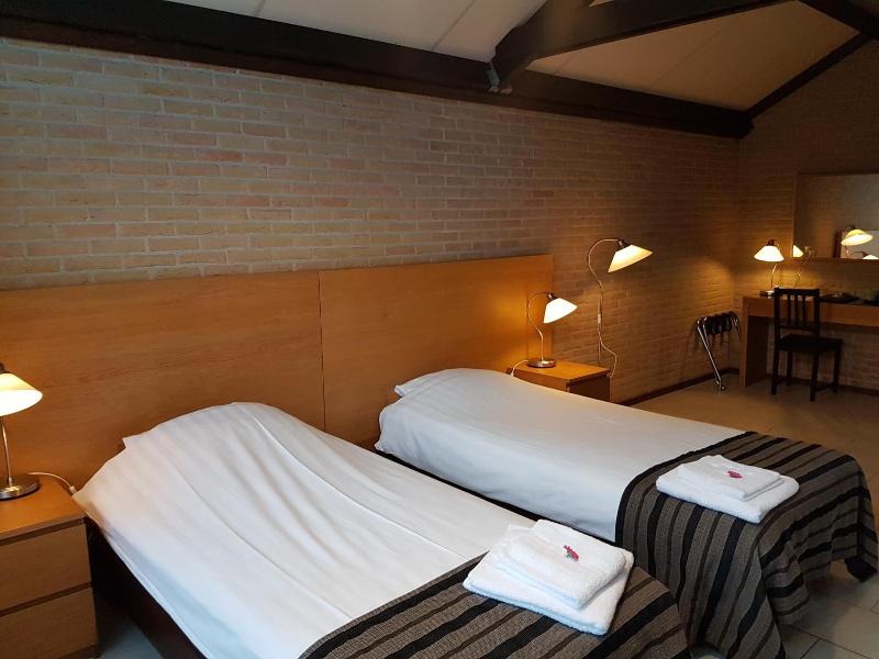 Motel Oostvoorne image