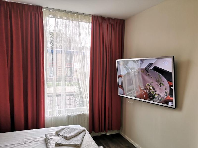 Hotel Holland Lodge image