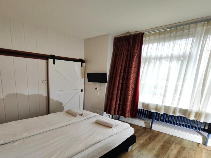 Hotel Holland Lodge image