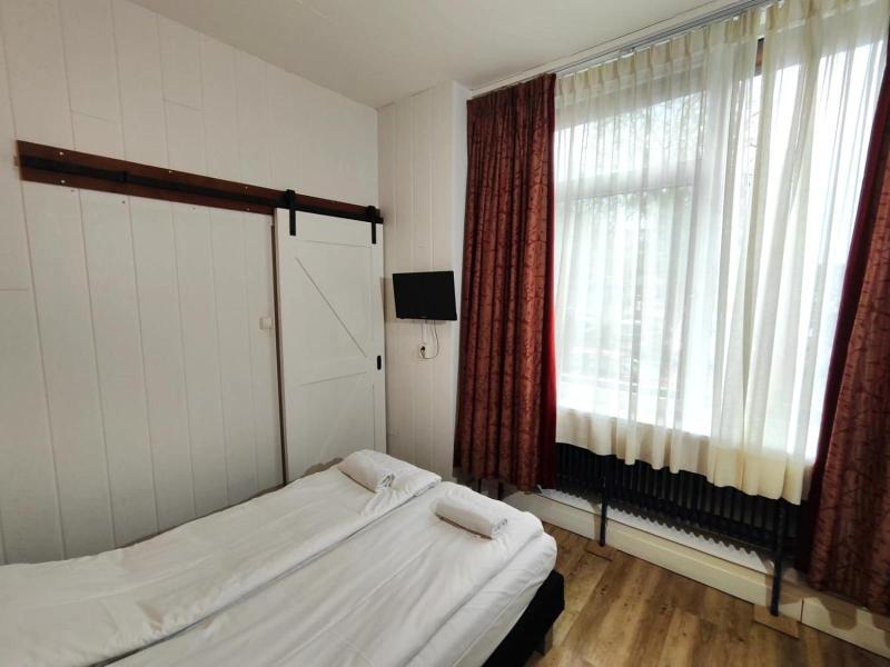 Hotel Holland Lodge image