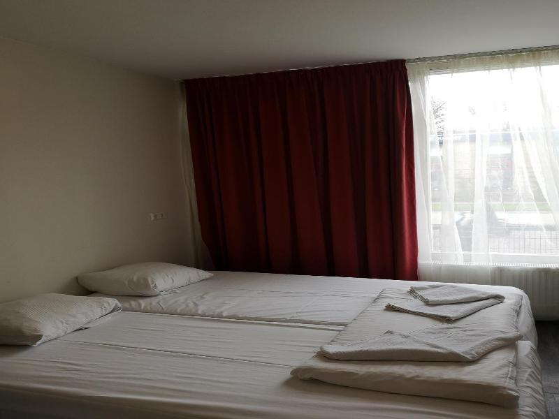 Hotel Holland Lodge image