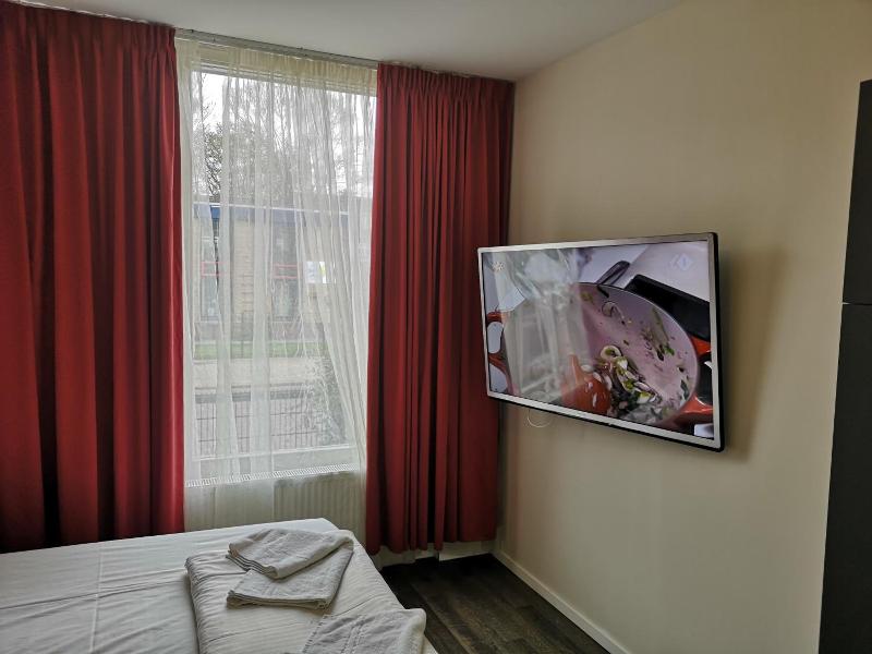 Hotel Holland Lodge image