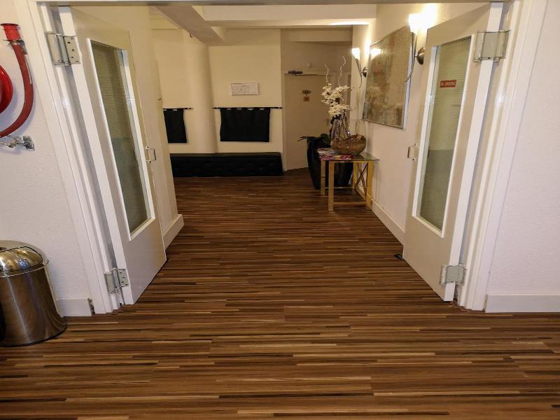 Hotel Holland Lodge image