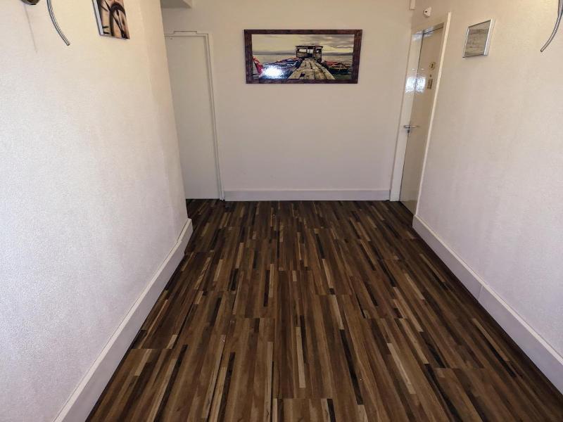 Hotel Holland Lodge image
