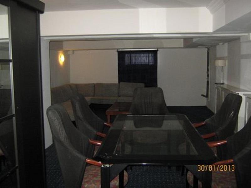 Hotel Holland Lodge image