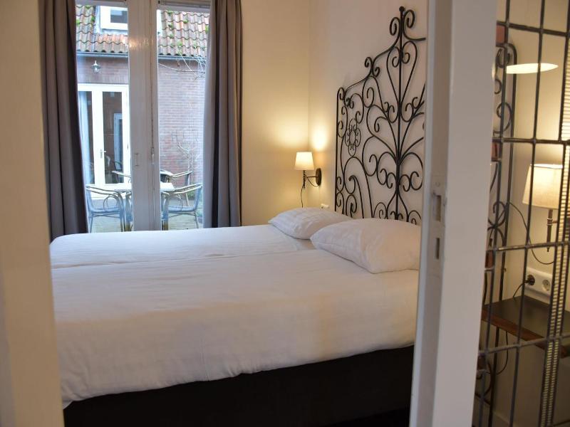 Hotel Steeds Aan Zee image