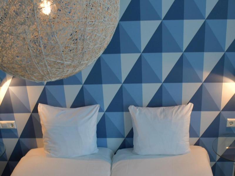 Hotel Steeds Aan Zee image