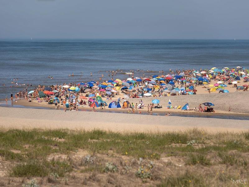 Hotel Steeds Aan Zee image