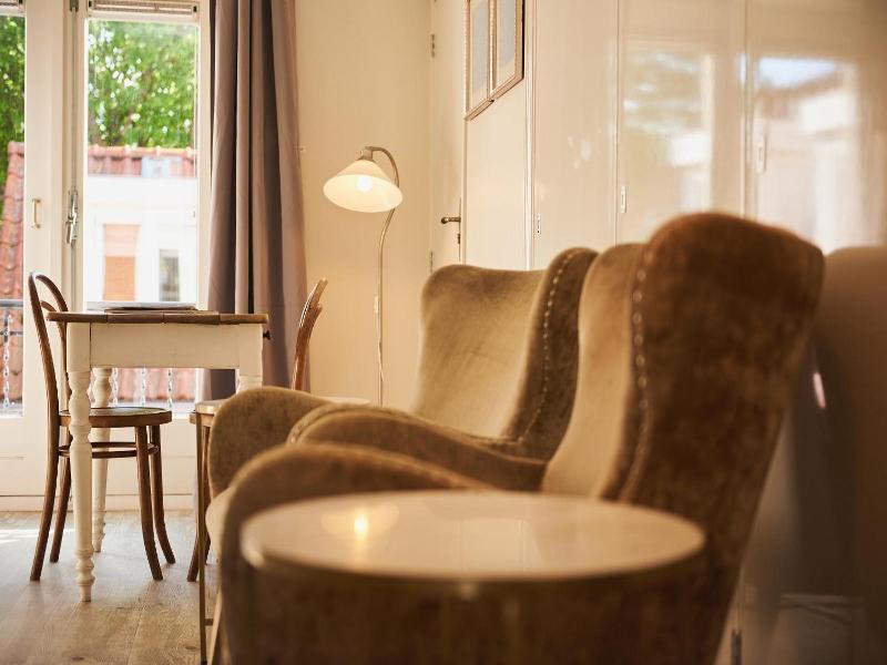 Hotel Steeds Aan Zee image
