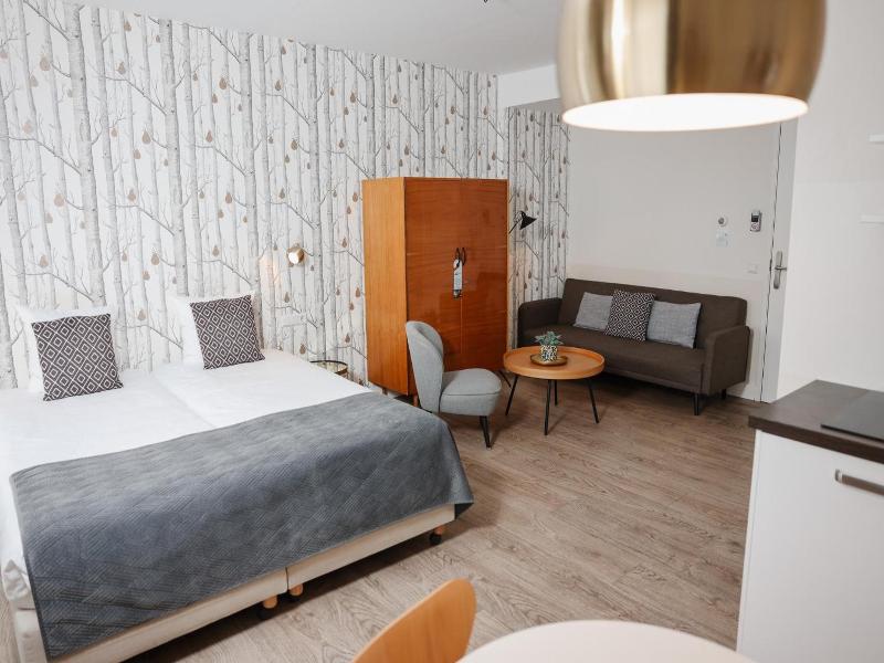 Hotel Steeds Aan Zee image