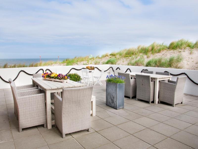 Strandhotel Noordzee image