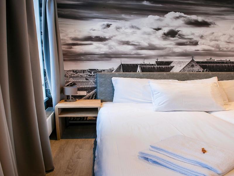 City2beach Hotel image