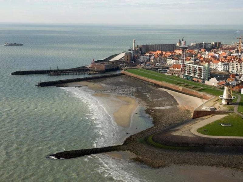City2beach Hotel image