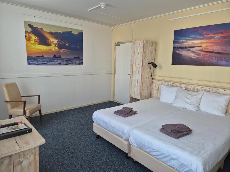 City2beach Hotel image
