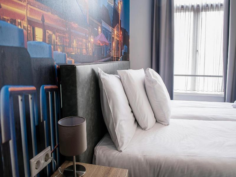 City2beach Hotel image