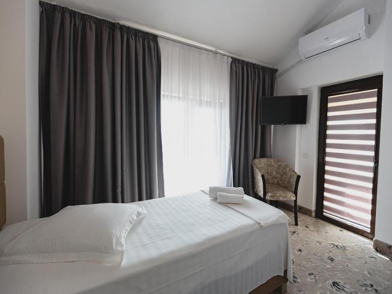 Hotel Cristian