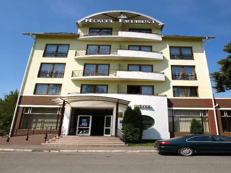 Hotel Everest