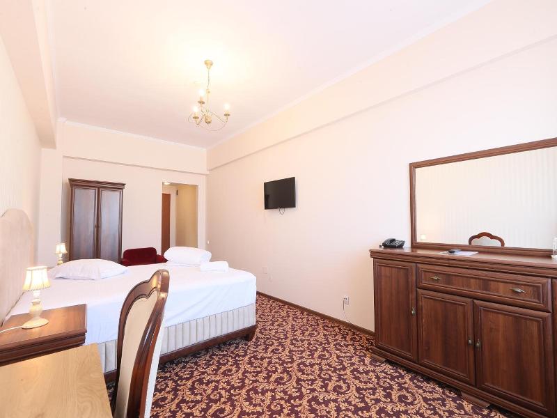 Hotel Impero image