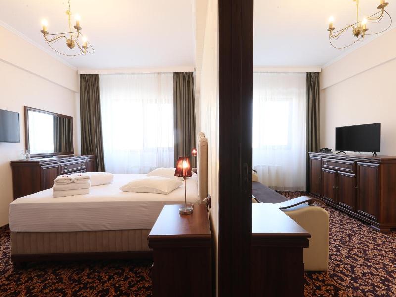 Hotel Impero image