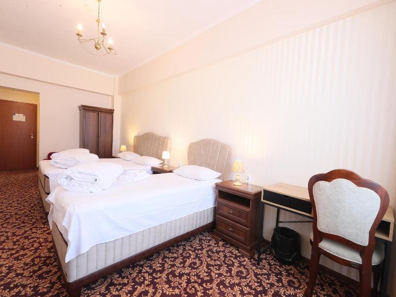 Hotel Impero image