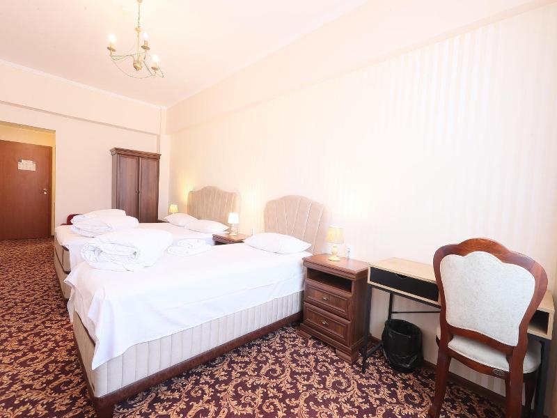 Hotel Impero image